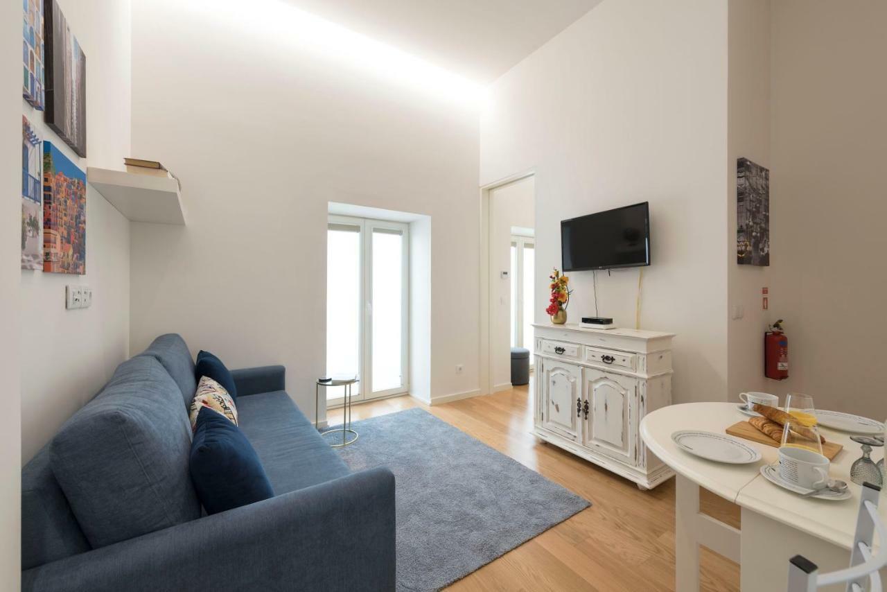 Lovelystay - Majestic Flat In City Center Porto Exterior foto